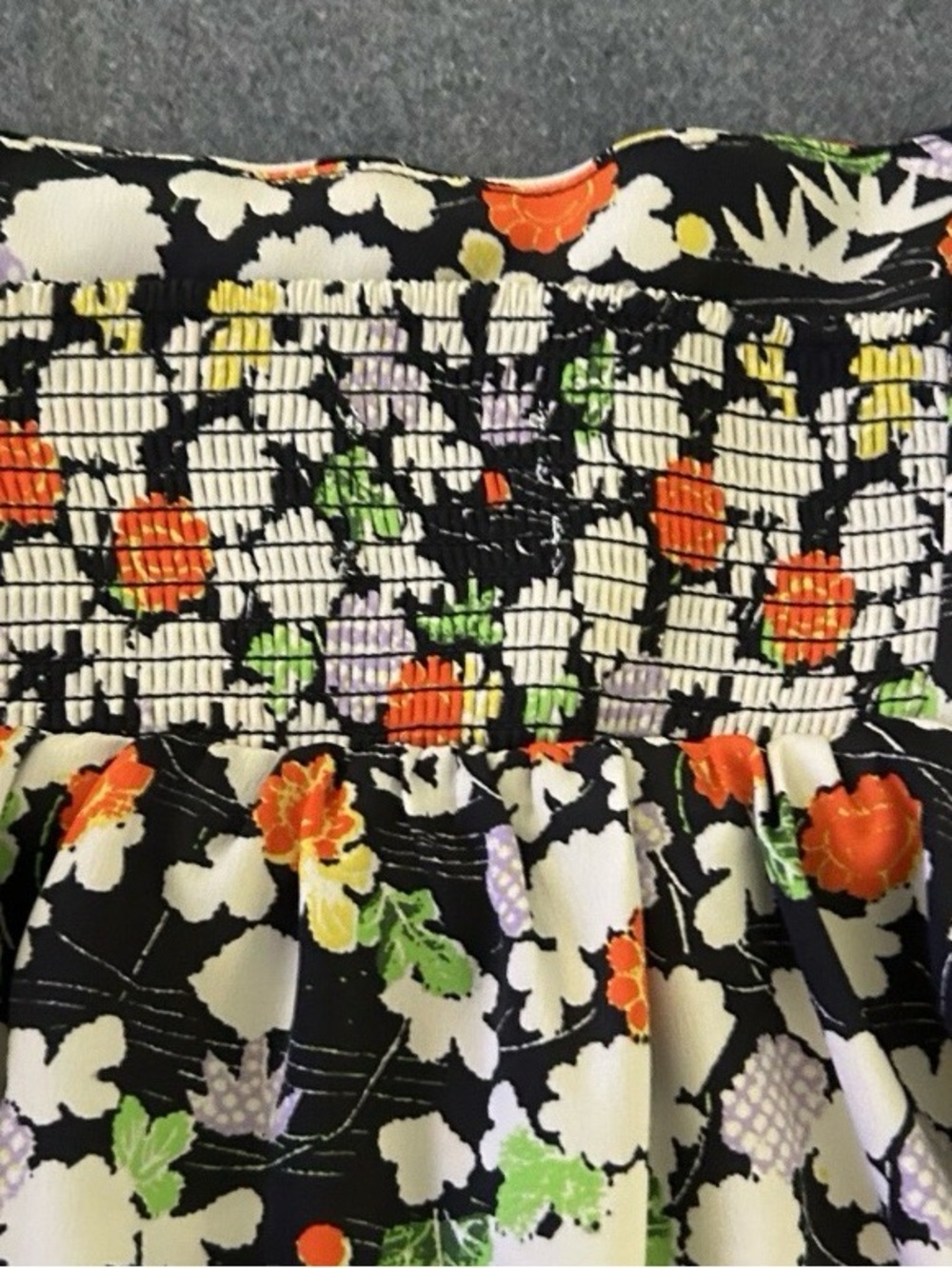 URBAN OUTFITTERS Floral Spaghetti-Strap Peplum Top
LIKE NEW ORIGINAL PRICE - Picture 10 of 13